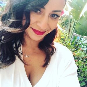 Meet your Posher, Lilly